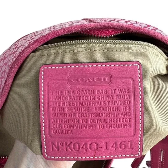 Coach Y2K 2004 Pink Mini C Signature Soho Hobo Shoulder Bag Barbiecore Preppy - Picture 8 of 8